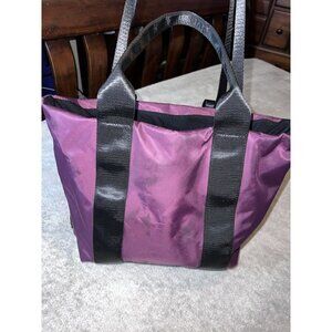 FABLETICS The Day Trip Tote Grape Black Large Lined Yoga Bag Shoulder Straps